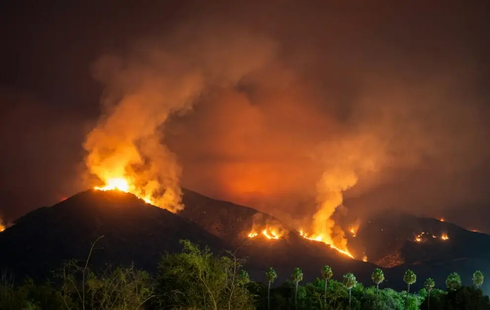 America Political Crisis 2025: dramatic night view of california wildfire